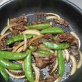 ぱるママ's cooksnap of when they made 牛肉とスナップえんどうの炒め物.