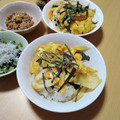 よちりん's cooksnap of when they made キャベツと竹輪のとろ～り玉子焼き丼♪.