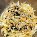 ♡HARU's cooksnap of when they made 新玉ねぎとワカメのマリネ♡.