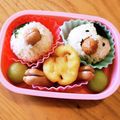 ボー☆なおきママ's cooksnap of when they made ソーセージDe簡単カワイイおにぎり弁当☆.