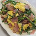 トキゴン's cooksnap of when they made にんにくの芽とベーコン、卵炒め.