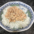 ねおみ's cooksnap of when they made 鮭フレークで鮭マヨ丼.