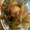 すみっちゃん's cooksnap of when they made ピーマン消費＊鶏もも肉の黒胡椒甘酢炒め.
