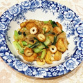なつき☆ミ's cooksnap of when they made 新玉ねぎとちくわのチーズ風炒め.