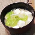 Dellaたん's cooksnap of when they made レタスの外葉とお豆富のお味噌汁♪.