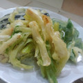 おんかめ's cooksnap of when they made ちくわとネギの天ぷら【かき揚げ】.