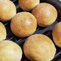 ☆megrim☆'s cooksnap of when they made 子供が大好きちぎりパン♪薄力粉のみで簡単.