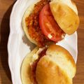LILOALO's cooksnap of when they made 美味しいあのソースも☆モスバーガー再現☆.