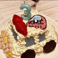 RT☆ママ's cooksnap of when they made 立体 車 ケーキ パトカー 救急車.