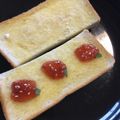 ひろみつばち's cooksnap of when they made トーストアート(いちご&オレンジ).