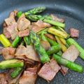 クックIT9OT1☆'s cooksnap of when they made 時短簡単！アスパラと舞茸のベーコン炒め.