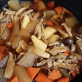MUJIRUSI☆'s cooksnap of when they made 簡単！和食＊きのこと大根とじゃが芋の煮物.