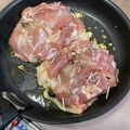 クック茶々茶's cooksnap of when they made 鳥もも肉のキノコ詰め.