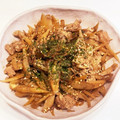 パインクリームソーダ's cooksnap of when they made ごま香る♪牛蒡と豚肉・舞茸の簡単炒め煮♡.