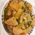 mamachan♬'s cooksnap of when they made レンジで簡単☆大根とツナの旨煮。.