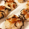 pitamaha's cooksnap of when they made お弁当にも♪豚こまと塩昆布のまんまる焼き.