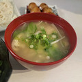 クックIP7FA1☆'s cooksnap of when they made レタスとえのきと油揚げの味噌汁.