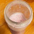 ひなコアラ's cooksnap of when they made 簡単☆冷凍いちごとバナナのスムージー.