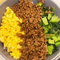 Dabiキッチン's cooksnap of when they made 【簡単ご飯】我が家の三色そぼろ丼.