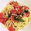 ＊Chay＊'s cooksnap of when they made ポン酢で簡単☆トマトと大葉の冷製パスタ.
