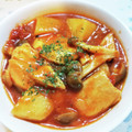 アシマリ22's cooksnap of when they made 鶏むね肉と新じゃがのトマト煮込み.