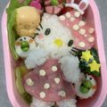 クックVIRQ92☆'s cooksnap of when they made キャラ弁♡キティちゃん全身おにぎり.