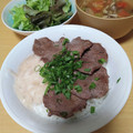 よちりん's cooksnap of when they made 牛タンととろろのネギ塩丼.