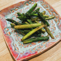 Reinaxoxo's cooksnap of when they made 簡単弁当に　アスパラガスのみそ炒め.