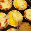 ふぁんころ's cooksnap of when they made 餃子の皮アンチョビマヨピザ.