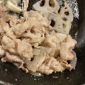 105♡'s cooksnap of when they made 簡単！れんこんと豚バラの味噌バター.