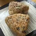 ayayahoney's cooksnap of when they made シソとゴマの風味焼きおにぎり.