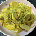 ＭＩ−ＳＡＮ's cooksnap of when they made もやしと魚肉ソーセージのカレー炒め.
