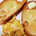 たかたかきよきよ(たかきよ)'s cooksnap of when they made スクランブルエッグ付きで♪1人モーニング.