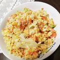 みきんたちゃん's cooksnap of when they made ♪レタスと紅鮭のチャーハン♪.