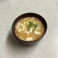 ＊なみへい＊'s cooksnap of when they made くずし豆腐とえのきの白だし味噌汁.