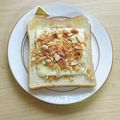 キンプリ's cooksnap of when they made 柿の種でピリ辛トースト.