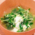 Aloha☆★'s cooksnap of when they made 豆苗とたまごの中華スープ.