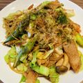 Hirarinn☆'s cooksnap of when they made アスパラと豚バラの塩焼きそば.