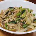 まるちぇんろ's cooksnap of when they made 小松菜と もやし きのこの みソース炒め.