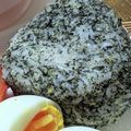 ゆけり３兄弟's cooksnap of when they made 擦りごまたっぷりのおにぎり.