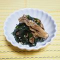 バカリャウ's cooksnap of when they made 地味～だけど旨い☆ワカメと舞茸の甘辛✿.