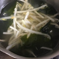 葉月優希's cooksnap of when they made もやしとわかめの中華スープ.