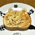 B_C_M's cooksnap of when they made 食べるラー油で☆チーズとナッツトースト.