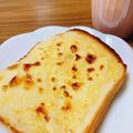 あっちゃんキッチン♪'s cooksnap of when they made マヨと練乳のせトースト.