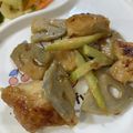 ゆいまーるん's cooksnap of when they made 簡単♬レンコンと鶏胸肉のオイマヨ炒め♡.