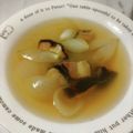 大魔女's cooksnap of when they made まるごと玉ねぎスープ・コンソメスープ.