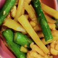 ガリ☆トトロ's cooksnap of when they made アスパラと新じゃがと鶏胸肉の青椒肉絲風.