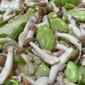 takao_ry's cooksnap of when they made しめじとそら豆のデパ地下風サラダ.
