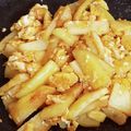 ＊ＫＹＯ＊'s cooksnap of when they made 子供が喜ぶ♡じゃがいもの甘辛卵炒め♡.