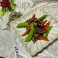 Laufen's cooksnap of when they made 牛肉とスナップえんどうのオイスター炒め♪.